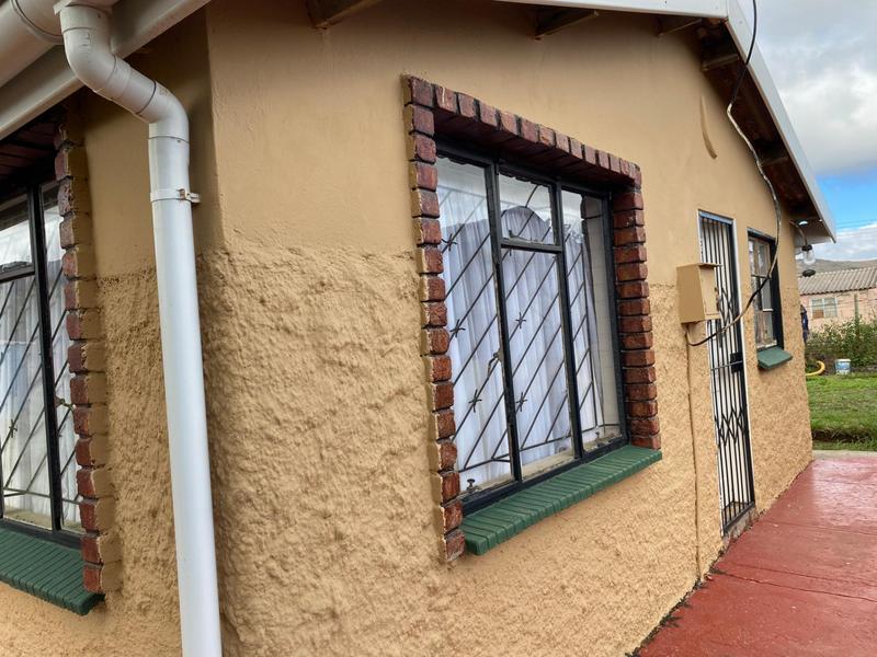 2 Bedroom Property for Sale in Ezibeleni Eastern Cape